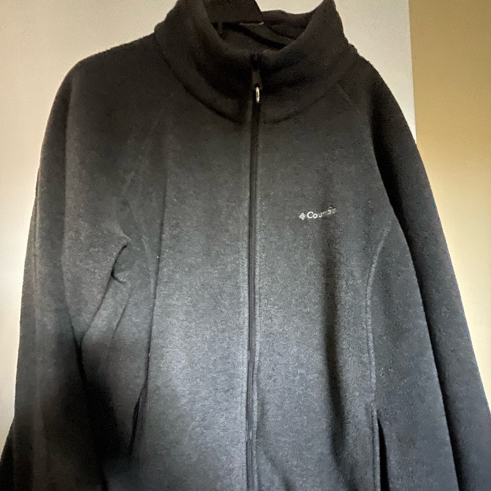 Mens Small Columbia Grey zip up